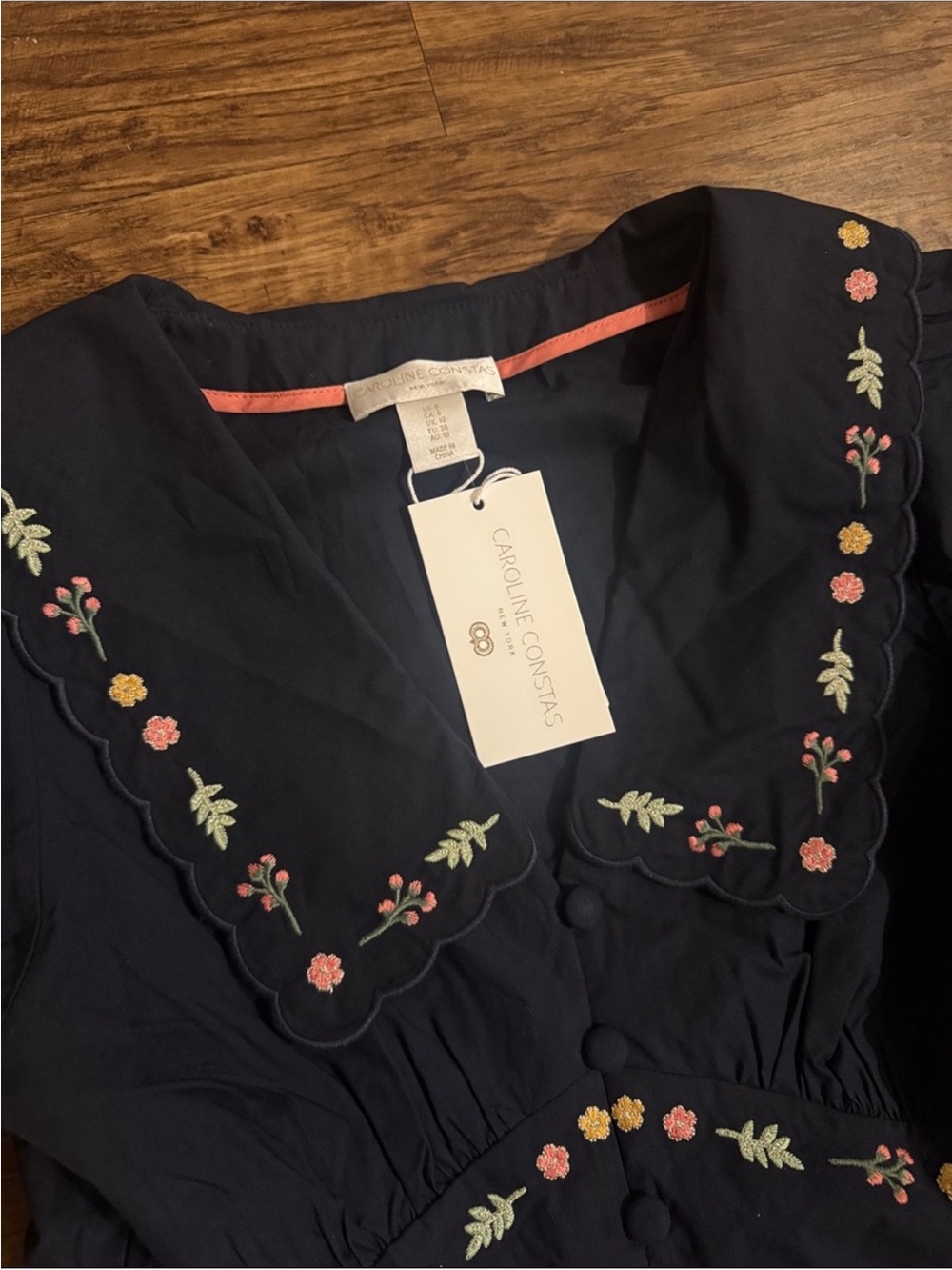 NWT Caroline constas dress size 4 - Picture 3 of 3